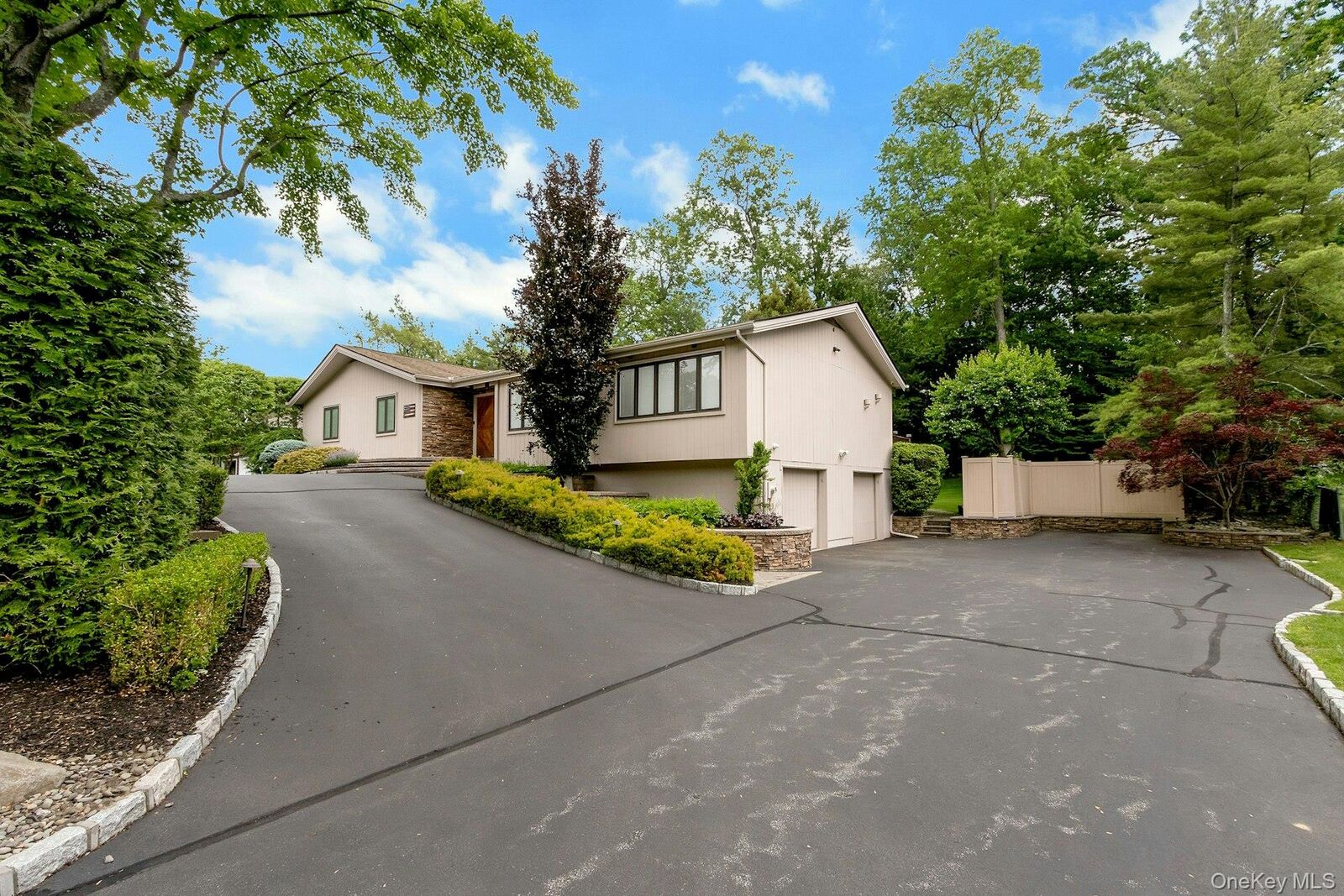 Property Photo:  9 S Cranford Road  NY 10954 
