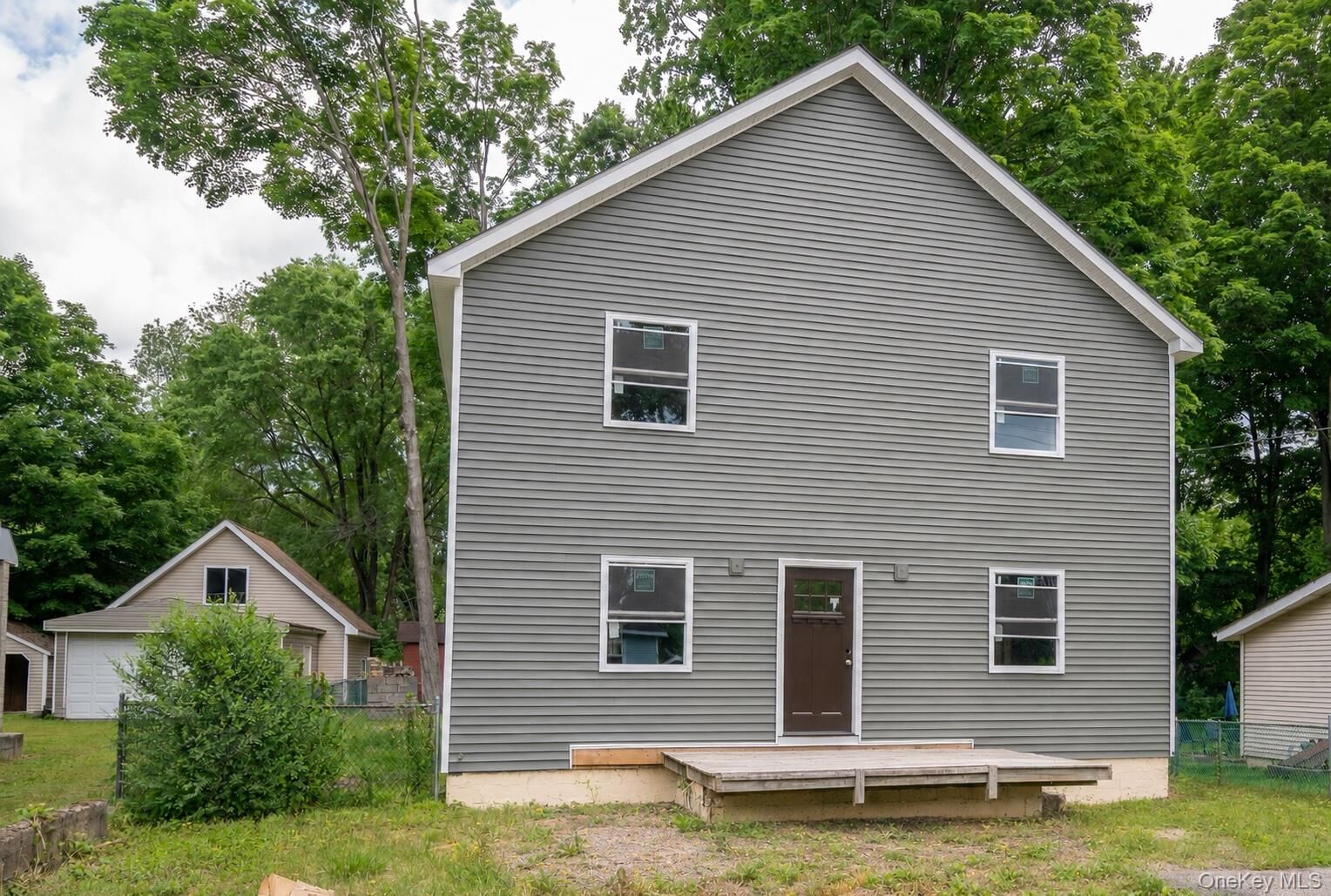 Property Photo:  22 Oak Street  NY 10925 