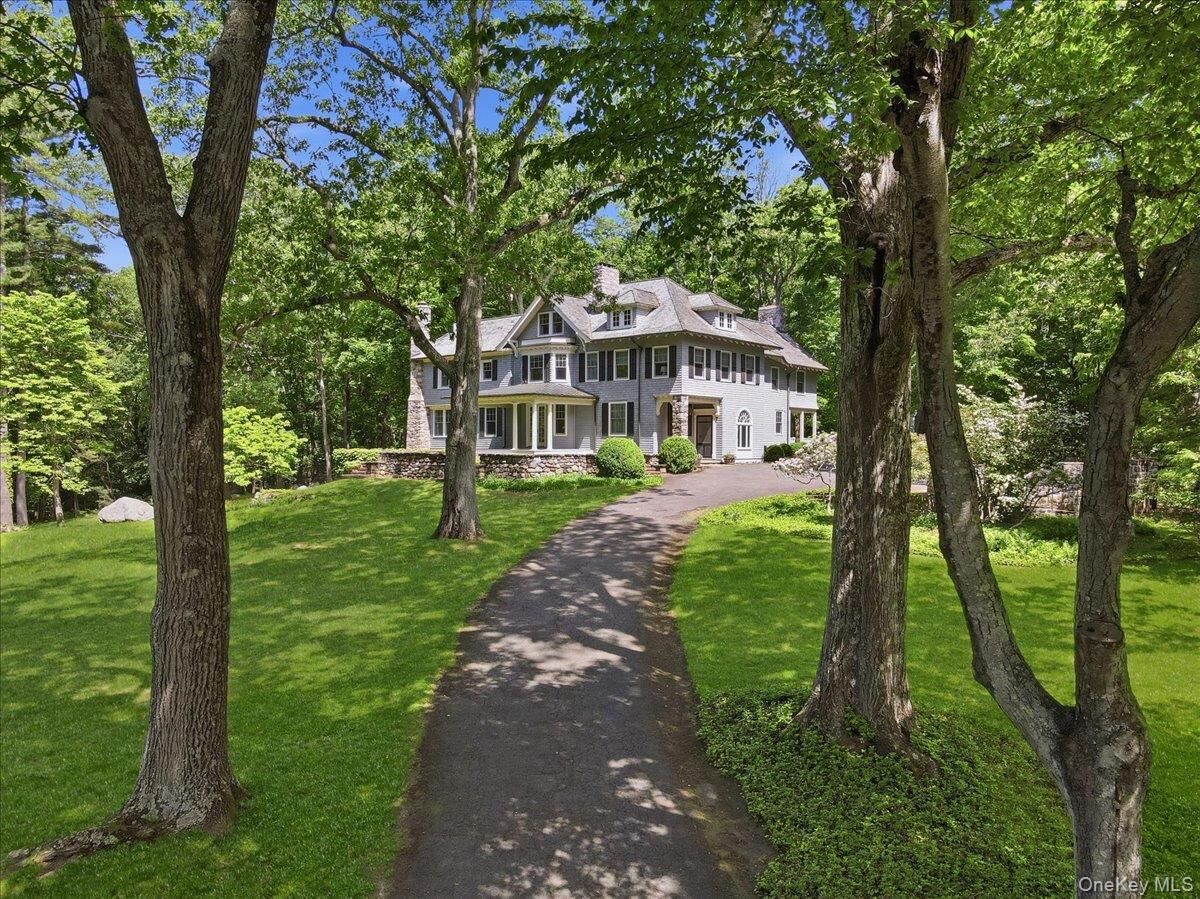Property Photo:  254 McLain Street  NY 10549 