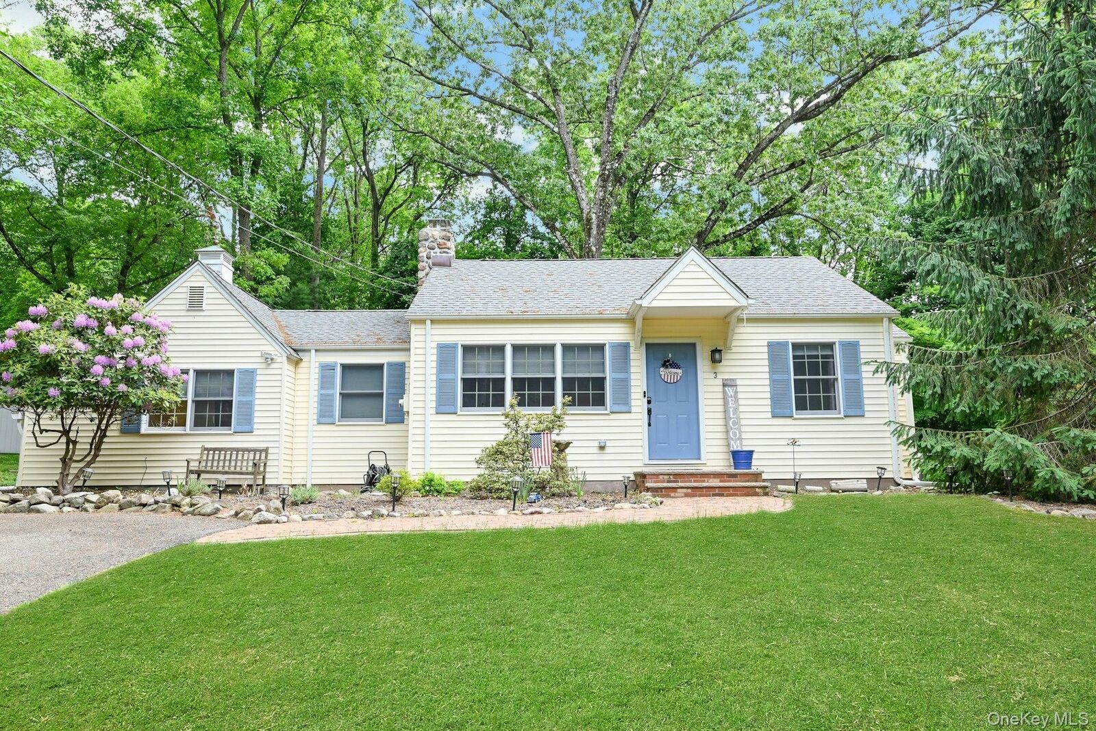 Property Photo:  3 Hemion Way  NY 10901 