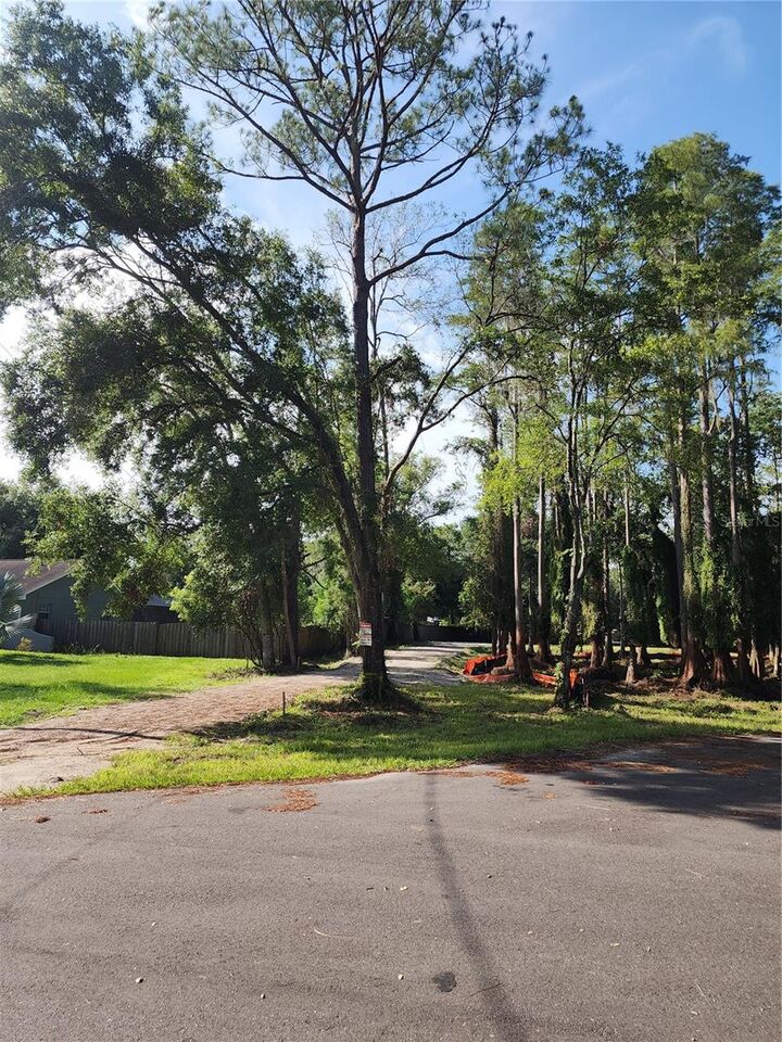 Property Photo:  7709 Windward Way  FL 33556 