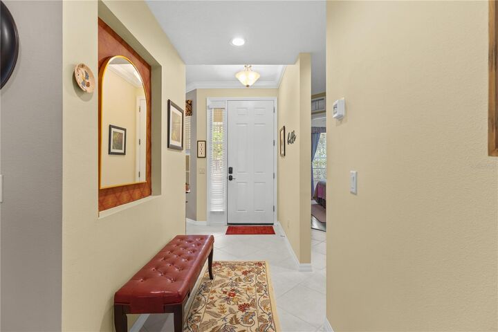 Property Photo: 5507 Key West Place 5507 FL 34203