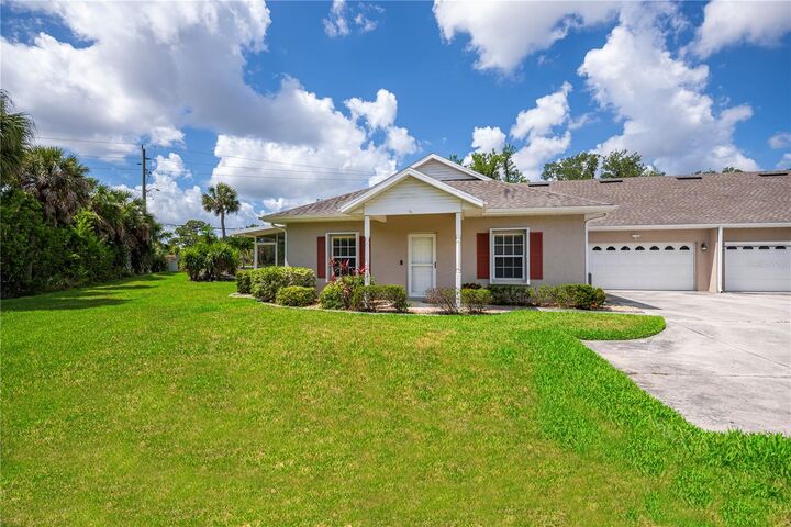 Property Photo:  1445 Red Oak Lane  FL 33948 