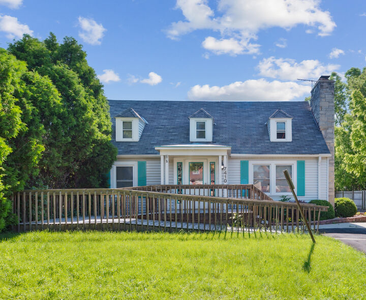 Property Photo:  7410 N Teutonia Ave  WI 53209 