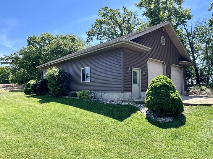 Property Photo:  1909 S Britton Rd  WI 53139 