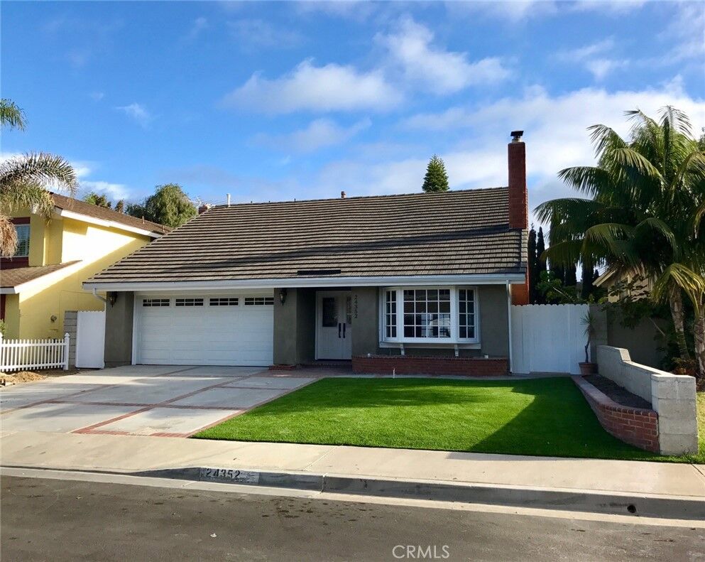Property Photo:  24352 Barbados Drive  CA 92629 