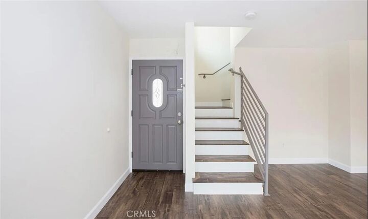 Property Photo:  242 W Linden Ave. 201  CA 91502 