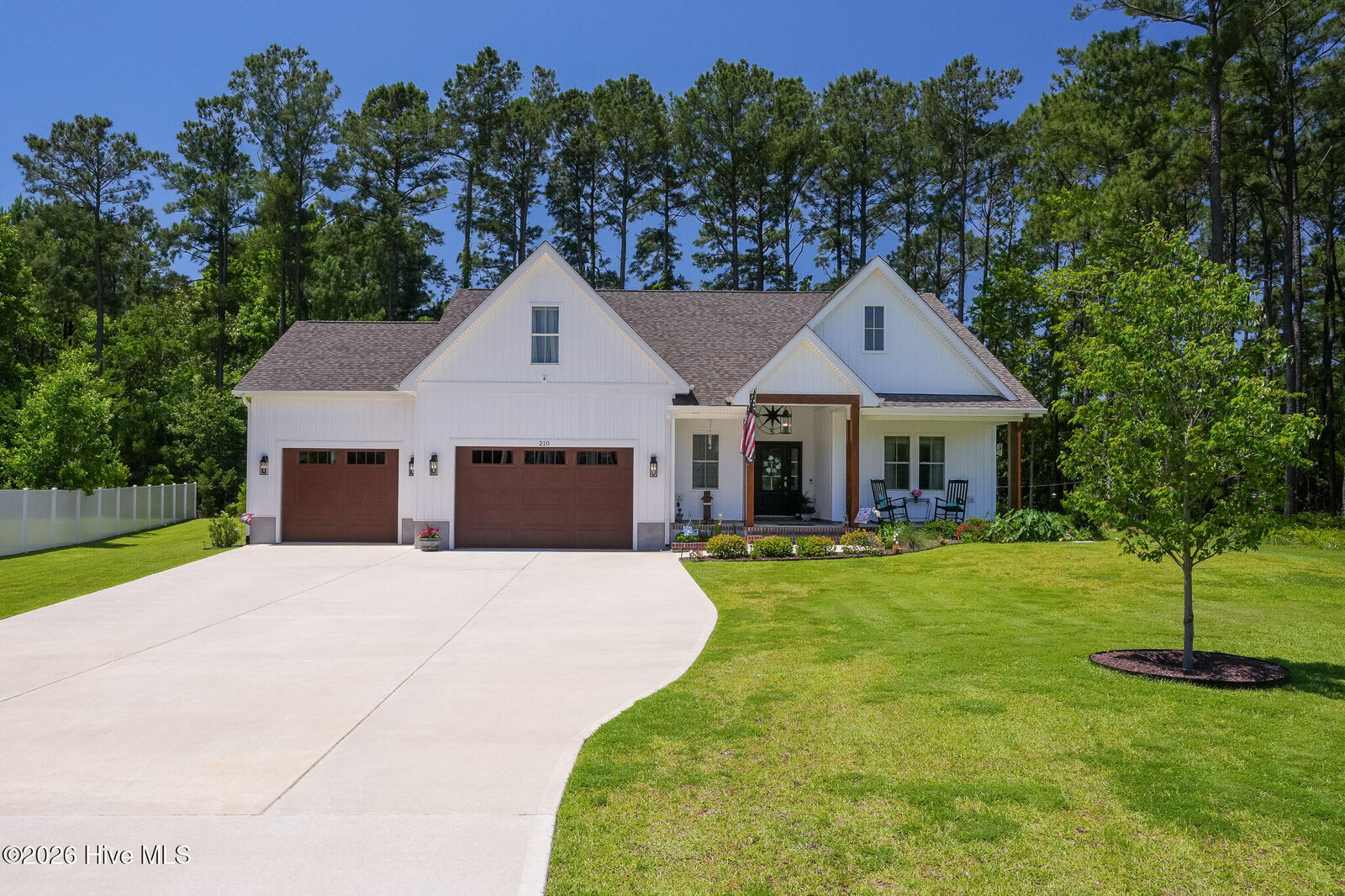 Property Photo:  210 Brittany Lane  NC 28582 