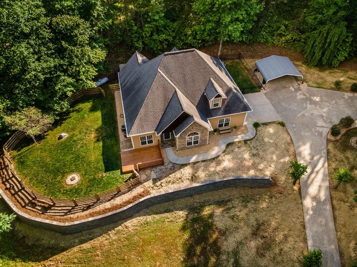 Property Photo:  201 Oakawana Trail  GA 30513 