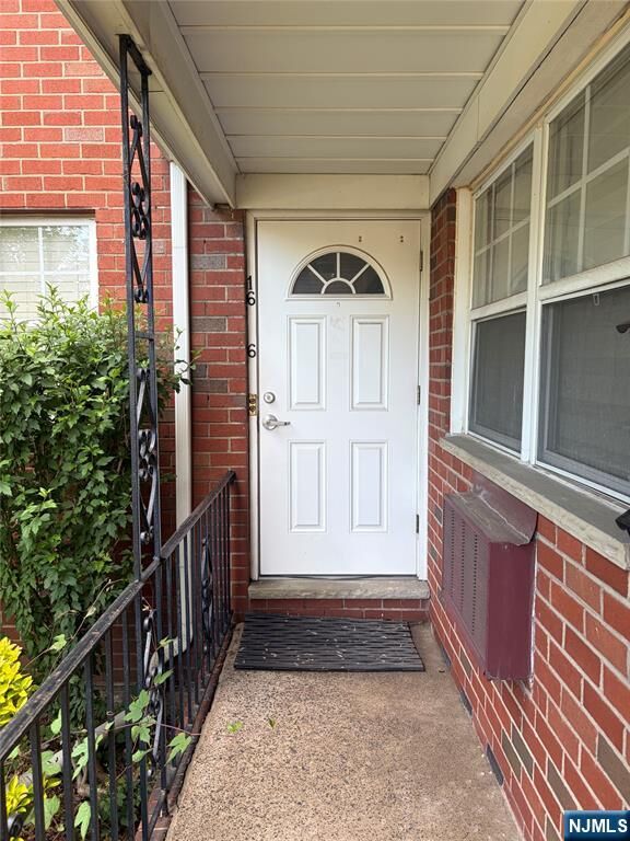 Property Photo:  1250 Teaneck Road 16  NJ 07666 