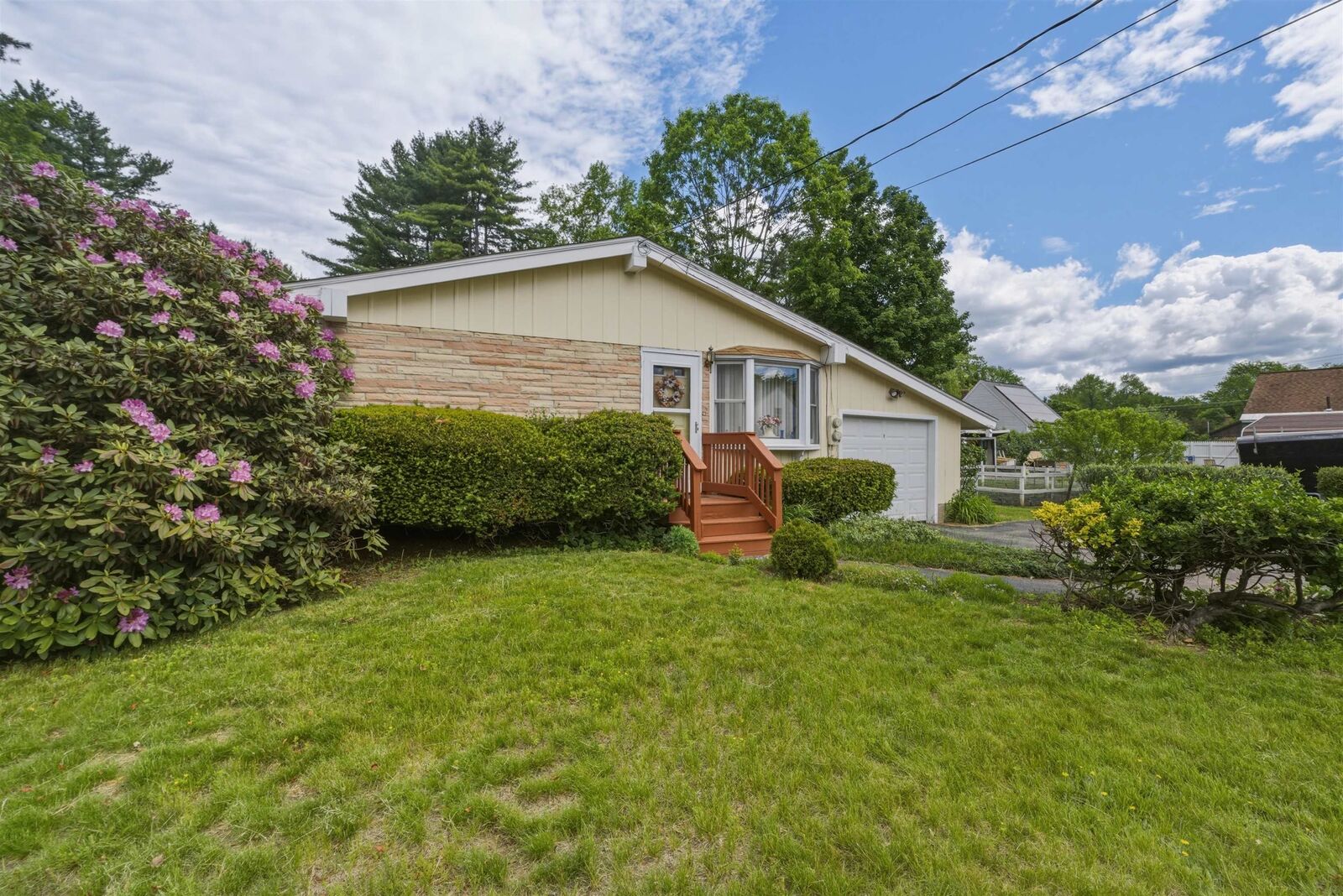Property Photo: 9 Sylvan Way NH 03431