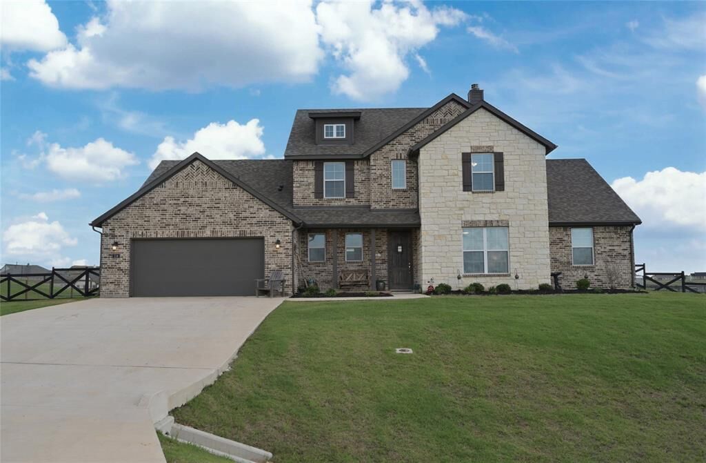 Property Photo:  116 Spanish Moss Trail  TX 76078 