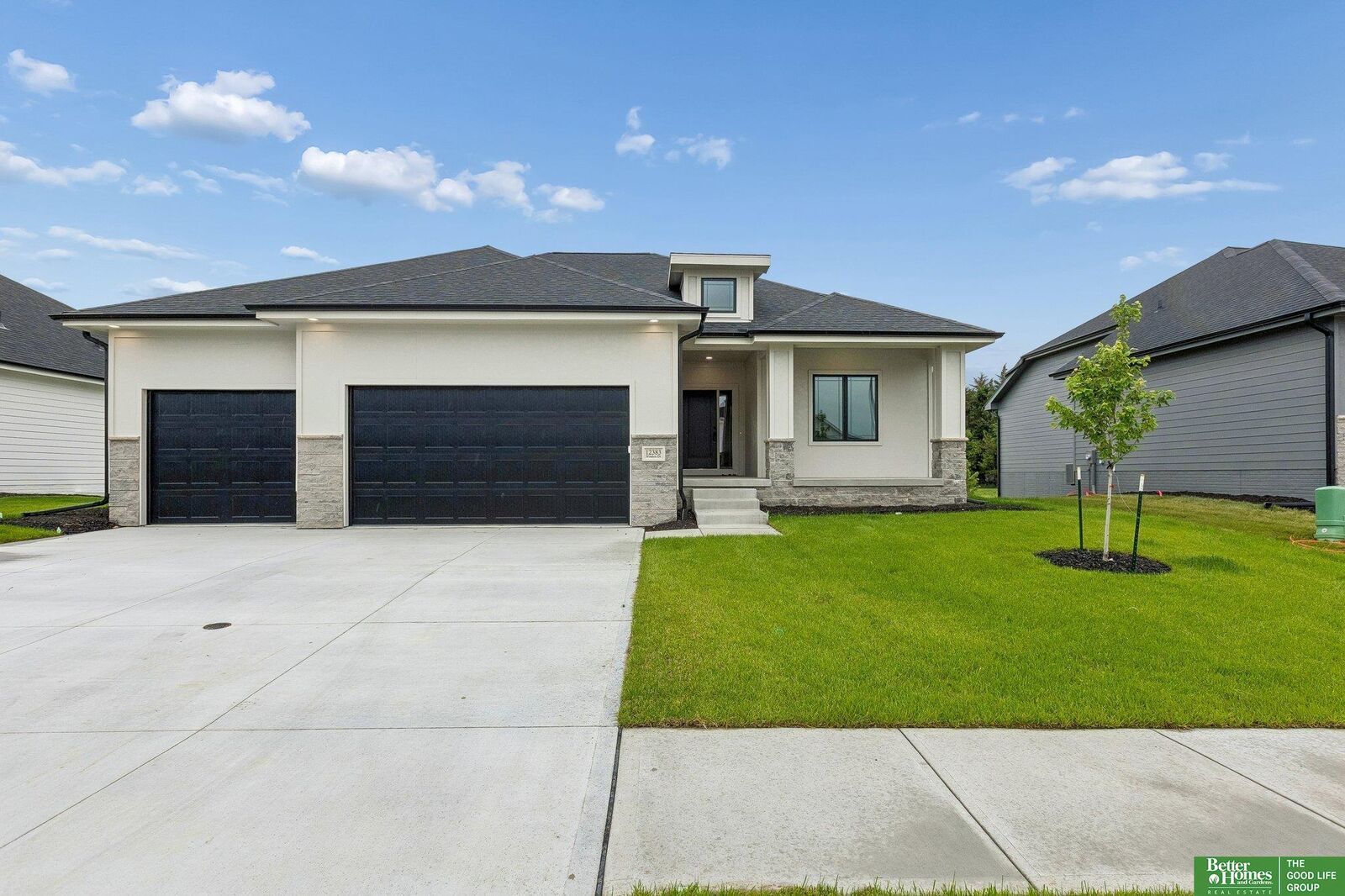 Property Photo:  12383 Windsor Drive  NE 68046 