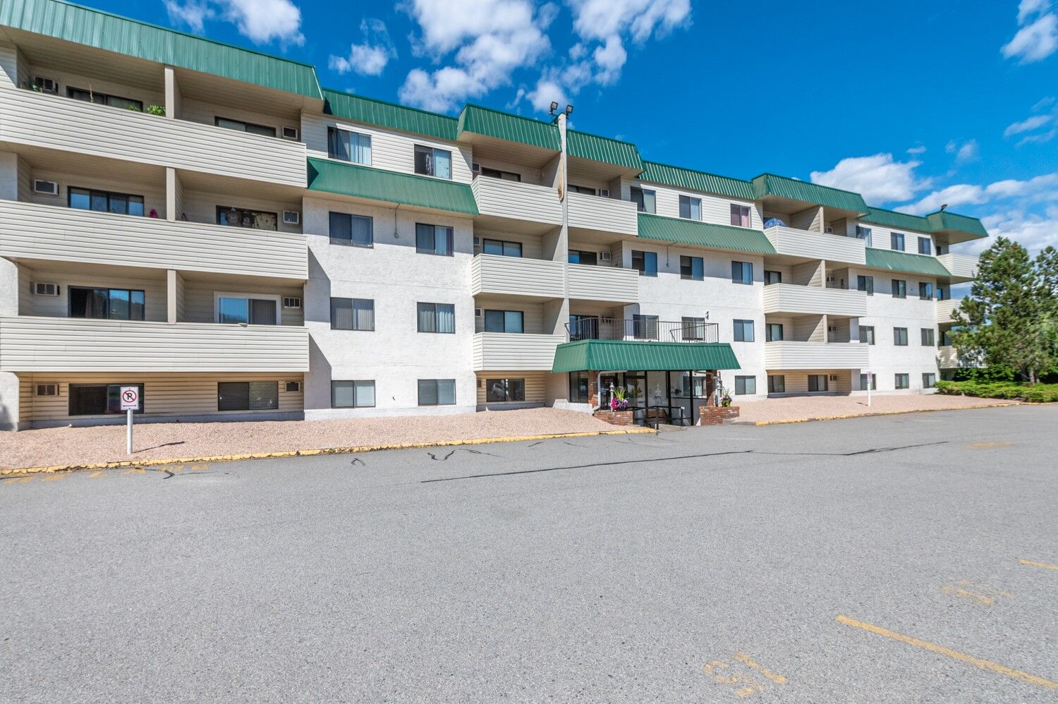 Property Photo: 150 Skaha Place 201 BC V2A 7K1