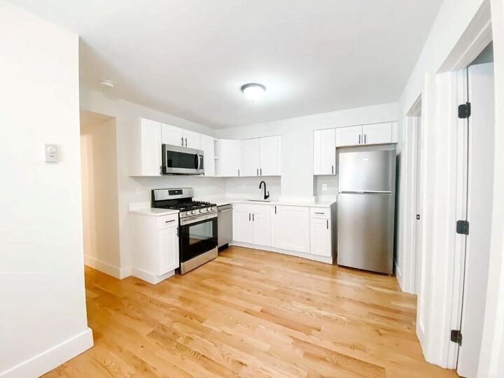 Property Photo:  13 Margaret Street 3  MA 02113 
