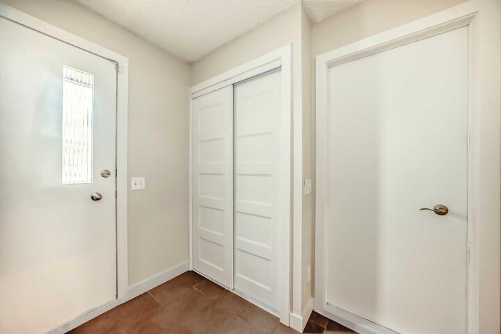 Photo de la propriété: 9 Brae Glen Court SW AB T2W 1B6