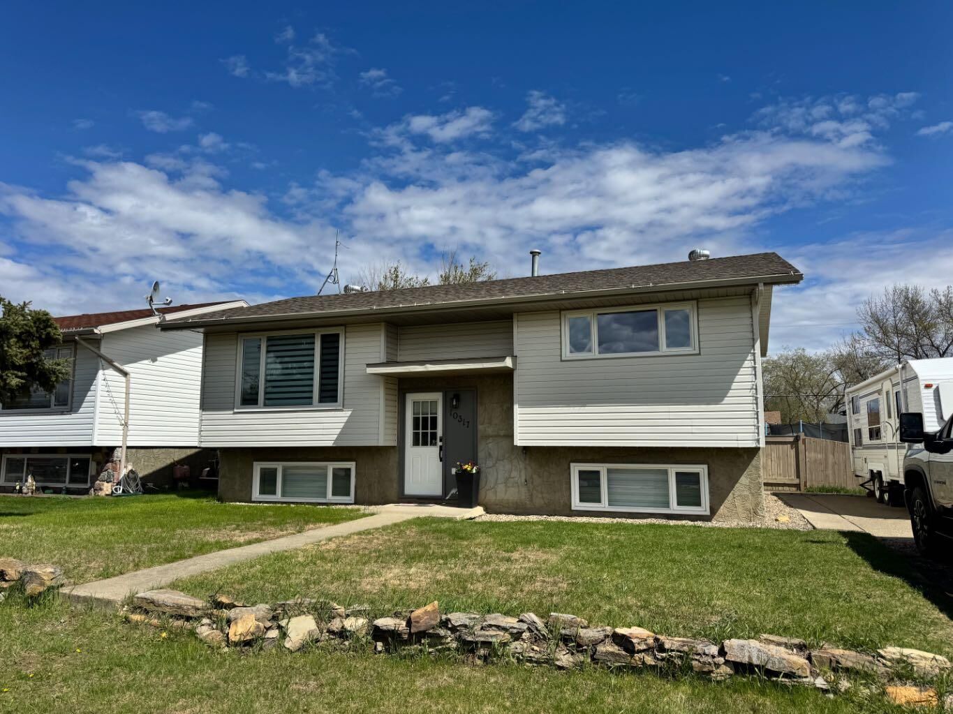 Property Photo:  10317 117 Street  AB T0H 1L0 