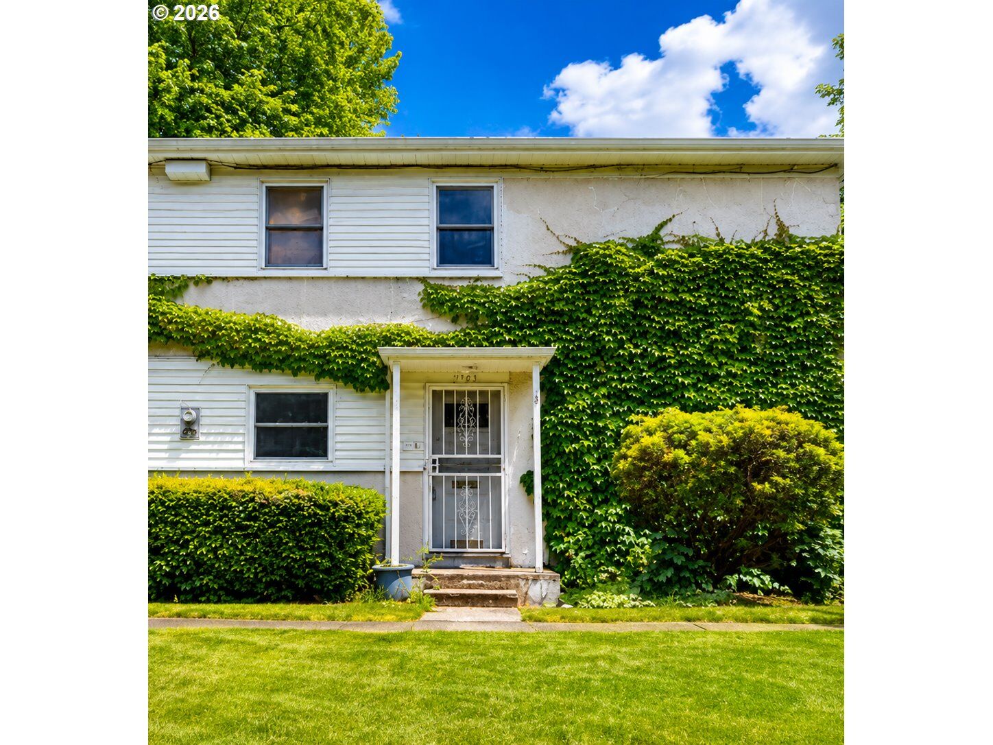 Property Photo:  1708 NE 67th Ave  OR 97213 