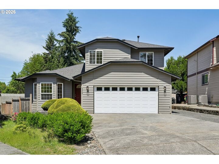 Property Photo:  9302 NE 25th Ct  WA 98665 