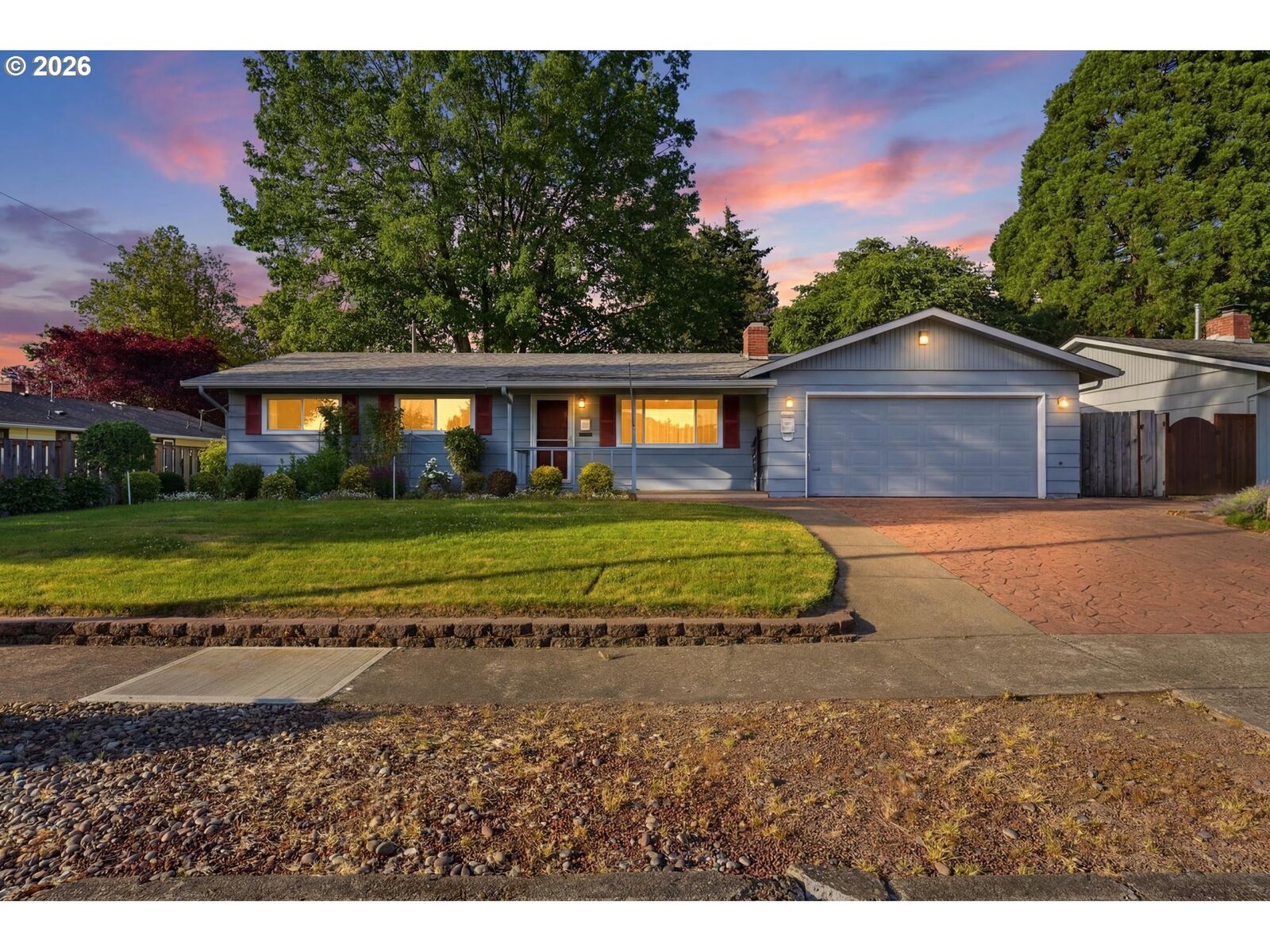 Property Photo:  13045 SW Castlewood St  OR 97005 