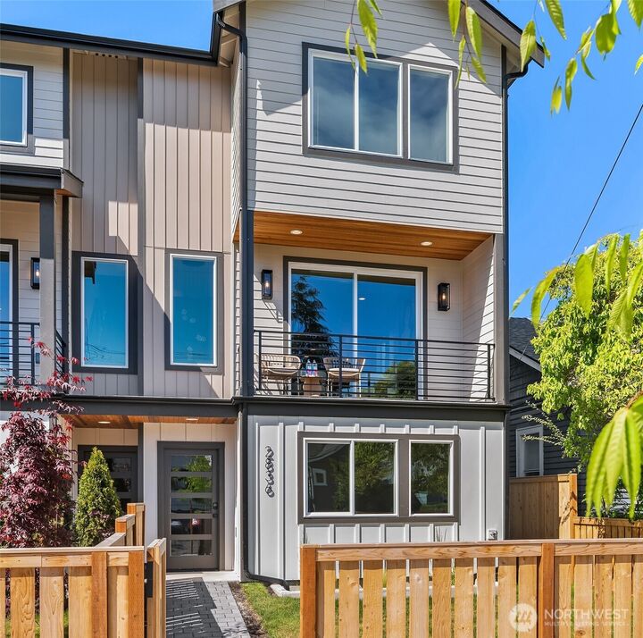 Property Photo:  2836 NW 73rd Street  WA 98117 