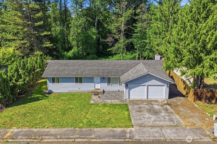 Property Photo:  29213  49th Avenue S  WA 98001 