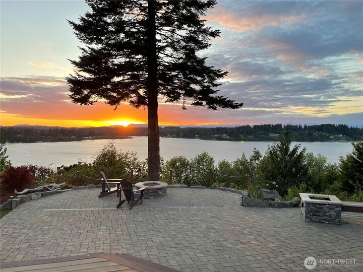 Property Photo:  7713  78th Loop NW  WA 98502 