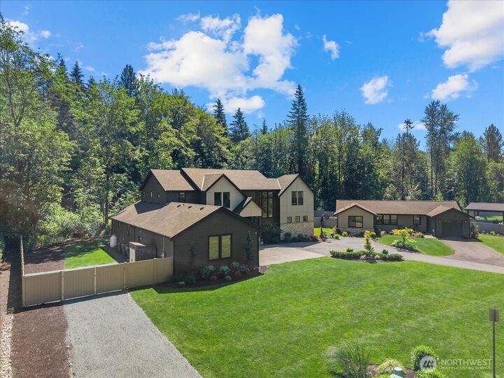 Property Photo:  11805  289th Drive SE  WA 98272 