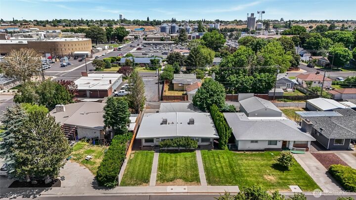 Property Photo:  0 16 & 20  F Street SW  WA 98823 