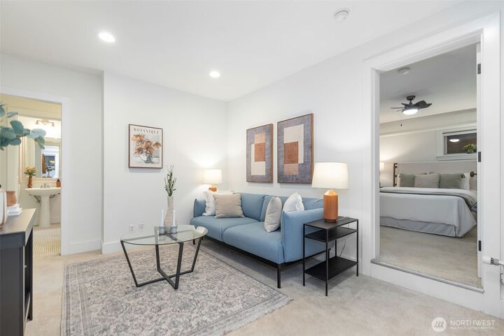 Property Photo: 117 John Street 9 WA 98109