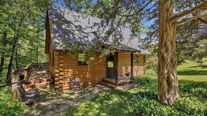 Property Photo: 9 Copperwood Gap IL 61036