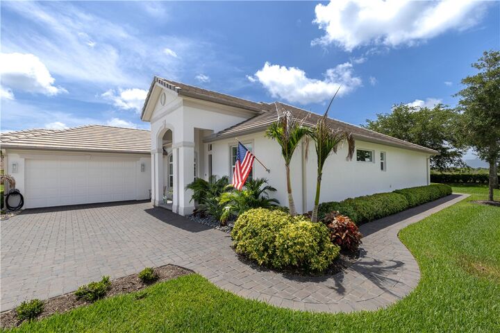 Property Photo:  8245 Halbert Lane  FL 32968 