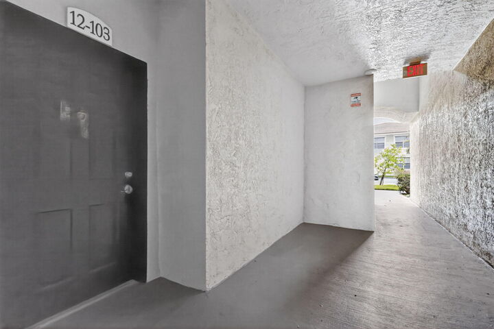 Property Photo:  15115 Michelangelo Boulevard 103  FL 33446 