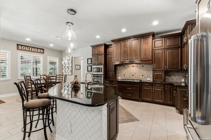 Property Photo:  28006 Cascabel Ln  TX 78260 
