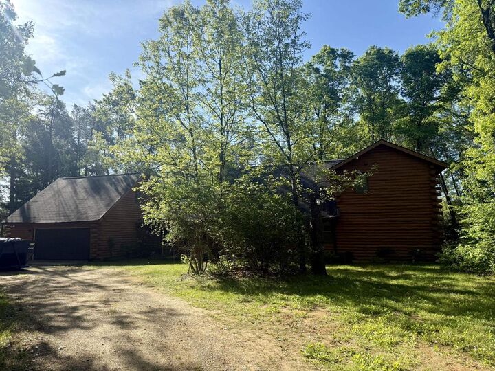 Property Photo:  N8158 Oak Hollow Trail  WI 53950 