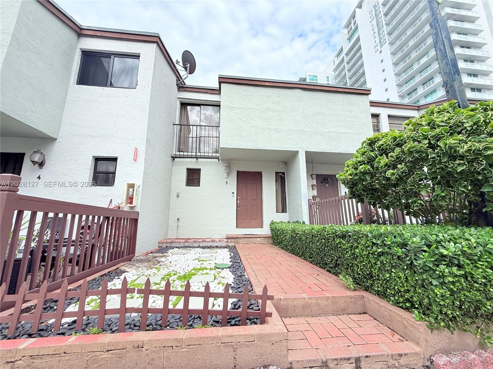 Property Photo: 1901 NW S River Dr 5A FL 33125