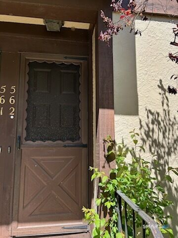 Property Photo: 562 Swanson Crescent 562 CT 06461