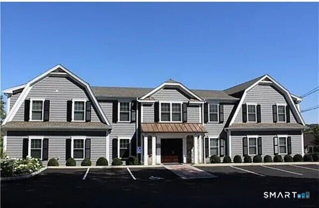 Property Photo:  2 Island Hill Avenue 1  CT 06887 