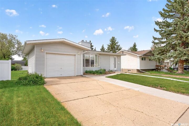 Property Photo: 1381 Prince Crescent SK S6H 6E6