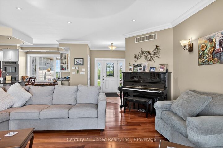 Property Photo:  122 County Road 2 N/A  ON K0L 1B0 