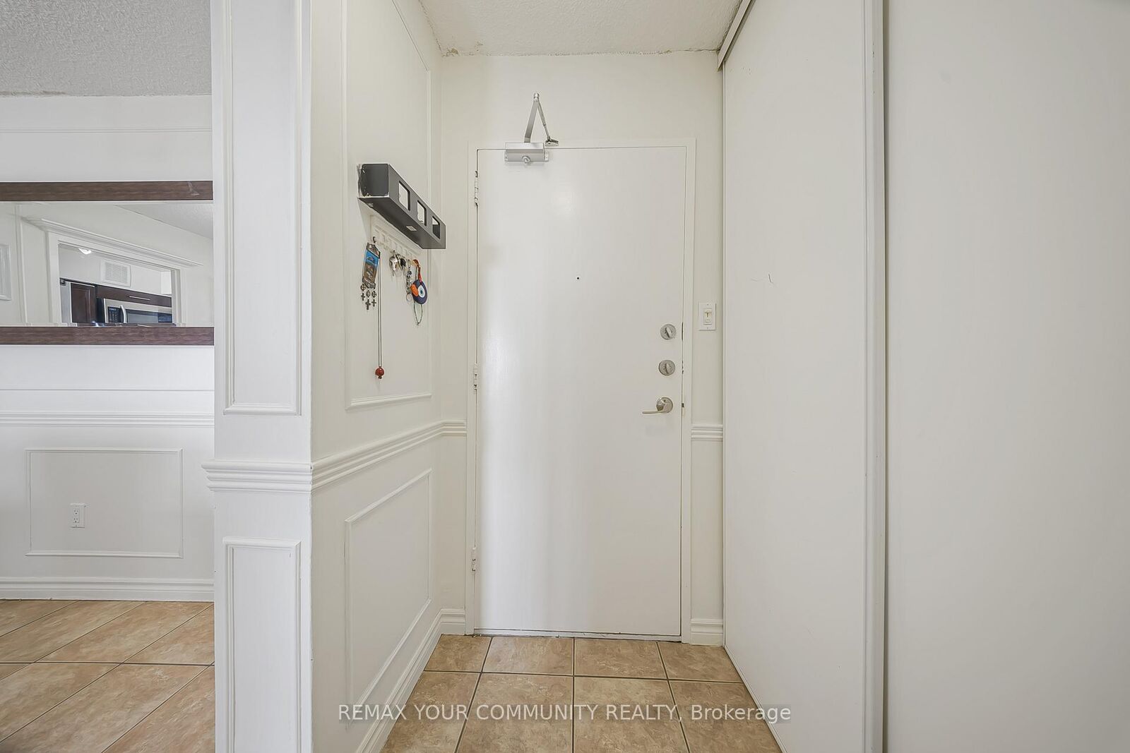 Property Photo: 1338 York Mills Road 1603 ON M3A 3N3