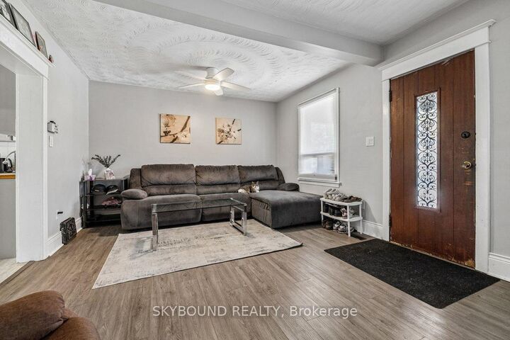 Property Photo: 165 Paling Avenue ON L8H 5J6