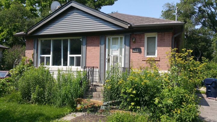 10 Shaver Court — photo 1