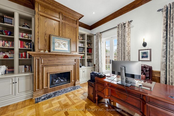 Property Photo: 19 Awesome Again Lane ON L4G 7Y7