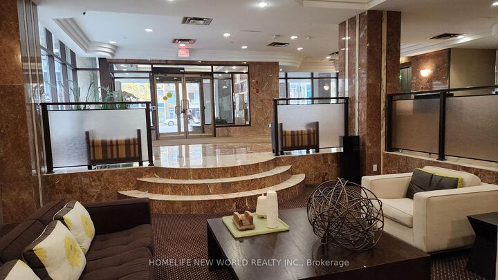 Property Photo: 7 Broadway Avenue Ph-F ON M4P 3C5