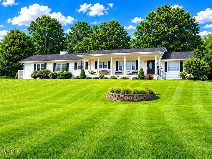 Property Photo: 175 East Highland Road TN 37601