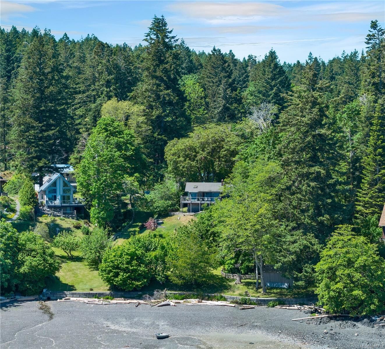 Property Photo: 775 Endersby Rd BC V0P 1H0