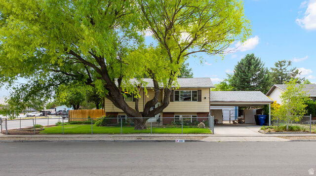 Property Photo:  6190 S Country Hills Dr  UT 84129 