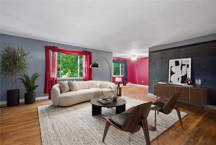 Property Photo:  126 Columbia Dr  PA 15236 