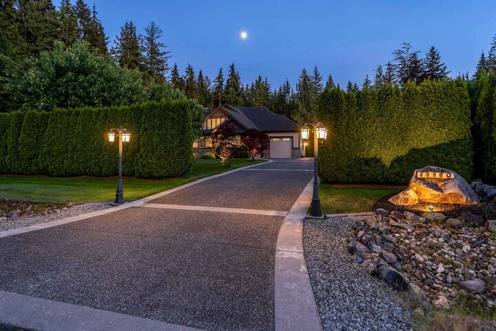 Property Photo: 26580 124 Avenue BC V2W 0E2